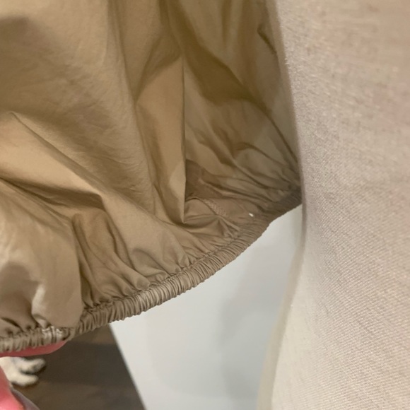 L'Academie The Fayette Top in Khaki from Revolve - Picture 6 of 8